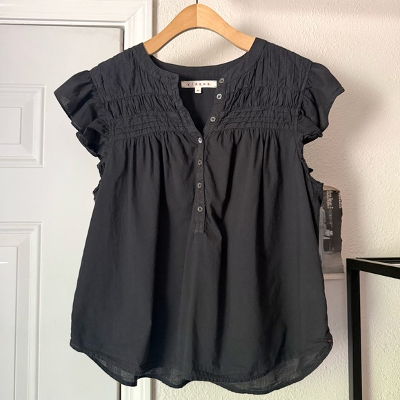XiRENA Tops - XIRENA black cotton ruffle sleeveless popover boxy cropped ruched blouse top